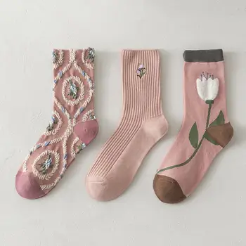 Новые осенне-зимние модные Розовые носки с вышивкой, Милые хлопчатобумажные носки Harajuku Kawaii, Женские носки