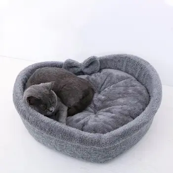 Кровать для домашних животных в форме сердца Heart Pet Bed Диван-хижина-гнездышко Safa Теплые кровати для кошек Домашняя подушка для котенка Домашние кошки Успокаивающие игры для котенка